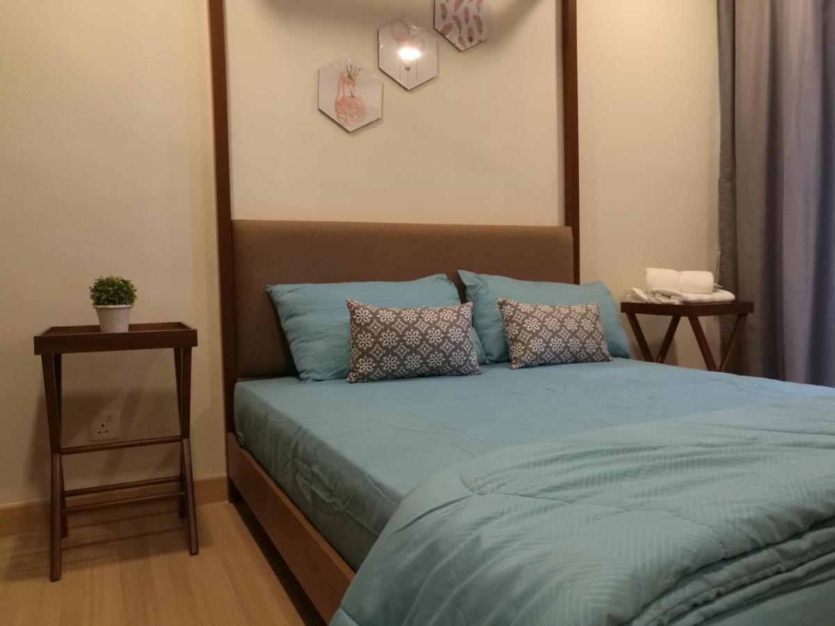 Timur Bay Seafront Residence Kuantan Bagian luar foto